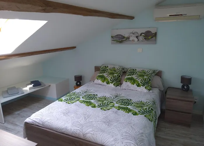 Entre Fleuve Et Centre * 干邑